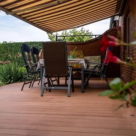 Ferienhaus-kirschbluete بيت للعطل