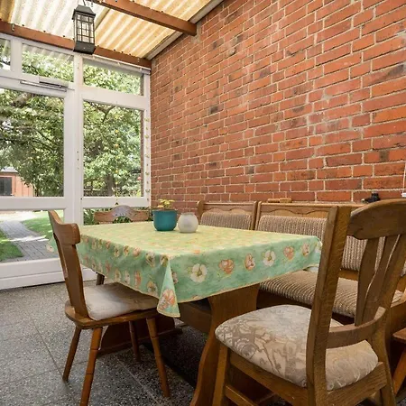 Ferienhaus-kirschbluete بيت للعطل *