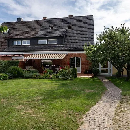 Ferienhaus-kirschbluete بيت للعطل ريكلين